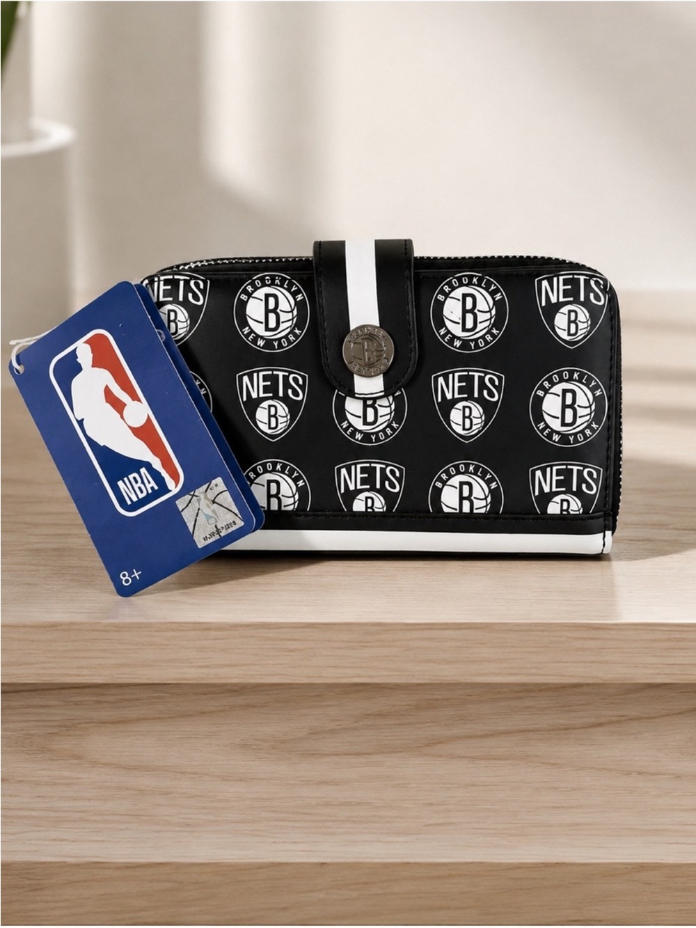 Loungefly NBA Brooklyn Nets Logo Zip Around Wallet NWTS New York Nets